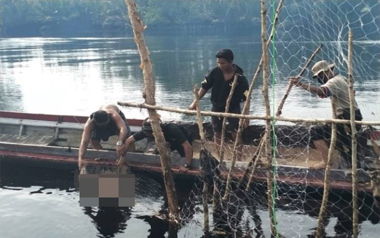 Warga Temukan Jasad Laki-laki di DAS Sebangau