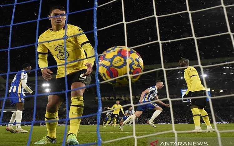 Brighton Paksa Chelsea Kehilangan 2 Poin