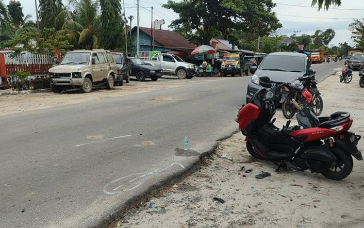 Pengendara Motor Ini Tewas Setelah Ditabrak Motor