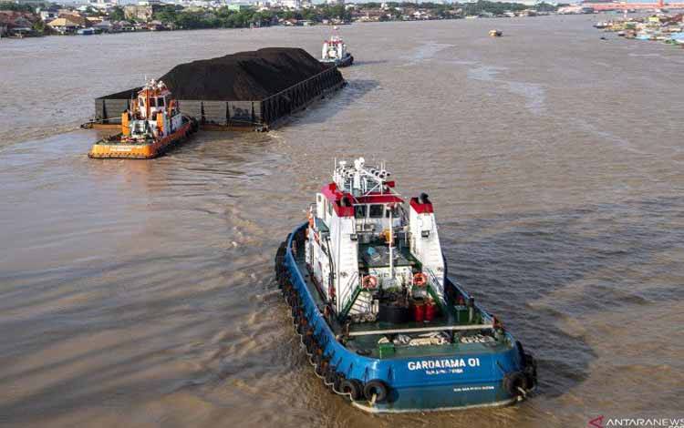 Pemerintah Perkenankan 96 Kapal Angkut Batu Bara ke Luar Negeri