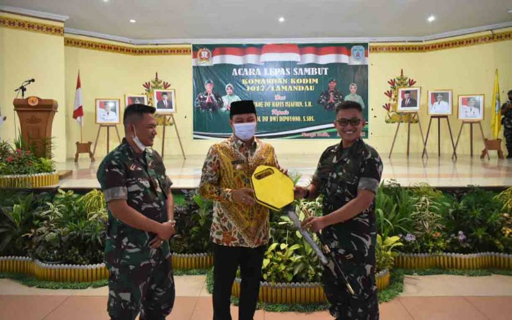 Dandim 1017 Lamandau Resmi Berganti, Semula Hafees Isjafrin Kini Dwi Dipoyono