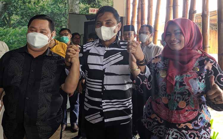 Pasangan Harati Jangan Terpengeruh Polemik Politik dan Harus Tetap Komitmen Membangun Kotim