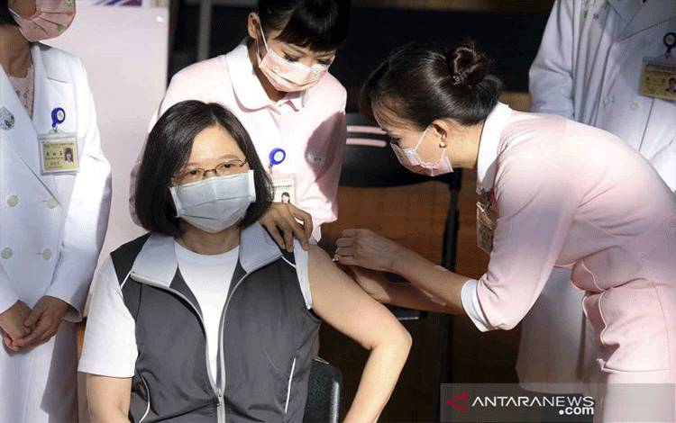 Taiwan Alami Lonjakan COVID, 70 Karyawan Pabrik di Taoyuan Positif