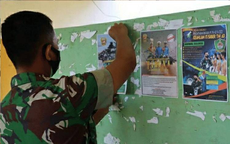 Kodim 1011 Kuala Kapuas Gencar Sosialisasikan Penerimaan Prajurit TNI AD ke Sekolah