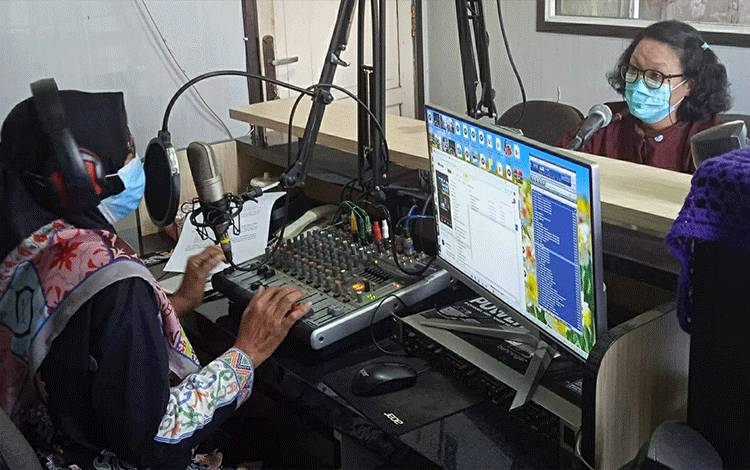 LPPL Radio H2Fm Pulang Pisau Jalin Kerjasama dengan Pengadilan Agama Pengumuman Perkara Gaib