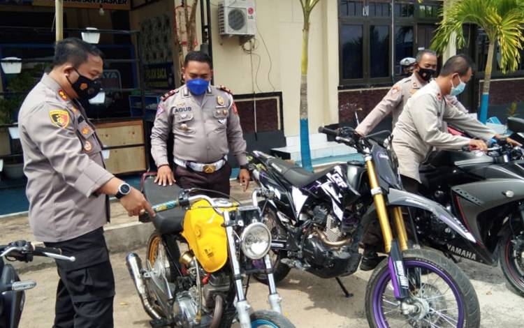 Polres Sukamara Amakan 10 Ranmor Kenalpot Brong