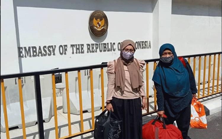 Nenek Ramiyati tak Digaji Selama 4 Tahun Saat Bekerja di Malaysia