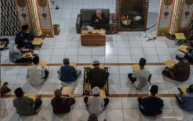 Wagub Kalteng Dukung Pengembangan Pesantren