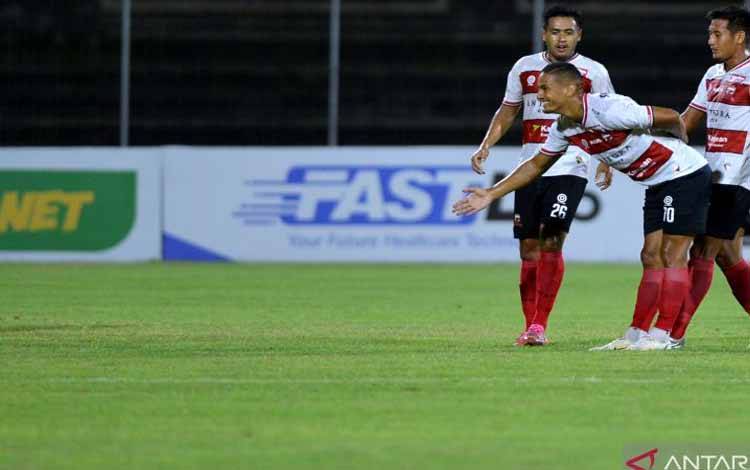 LIB Tunda Pertandingan Persipura Lawan Madura United karena COVID-19