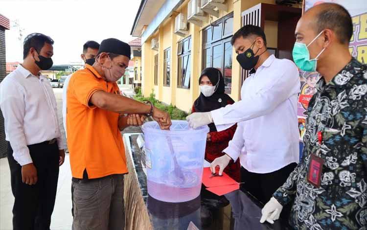 Polres Seruyan Musnahkan 37,70 Gram Sabu