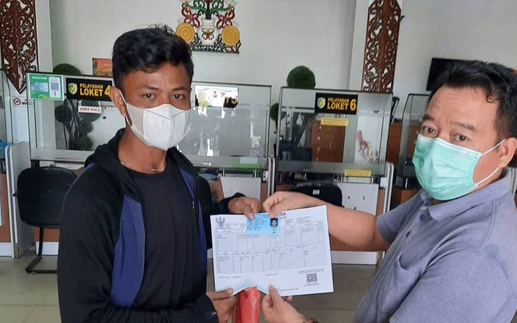 Sabtu dan Minggu Dukcapil Palangka Raya Tetap Layani Pengurusan Dokumen, Prioritas Kalangan Pelajar