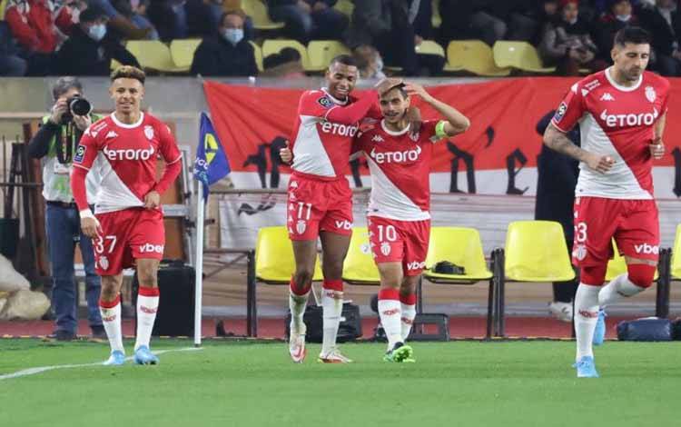 Monaco Hantam Lyon 2-0 saat Saint-Etienne Bekuk Montpellier 3-1