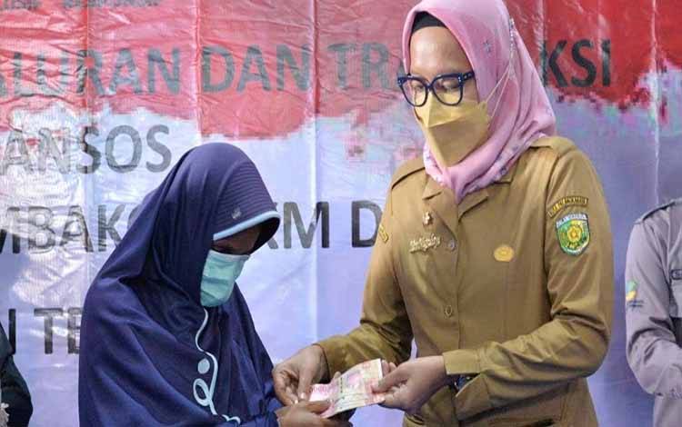 Sekda Palangka Raya: BPNT Kurangi Beban Warga Terdampak Covid-19
