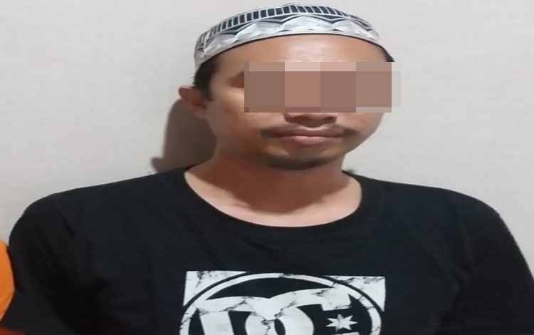 Usai Mencuri Komputer dan Uang, Beli 2 Ponsel dan Kabur ke Katingan