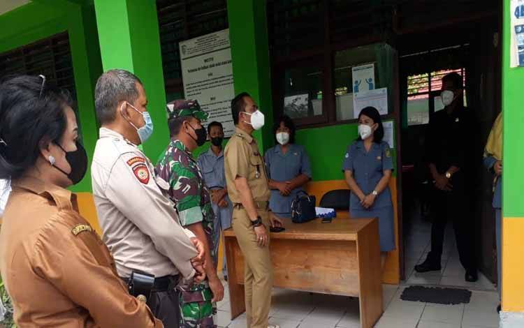 2 Pelajar SMP Positif Covid-19 di Palangka Raya