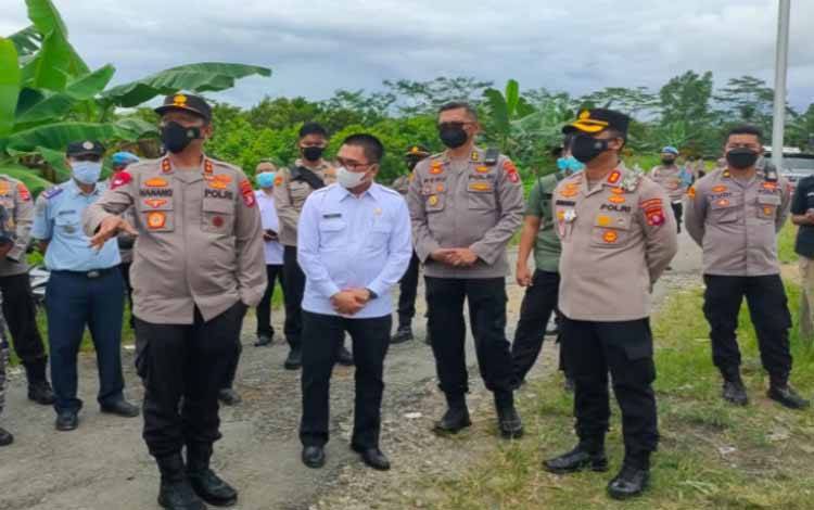 Kapolda Kalteng Tinjau Lokasi Pembangunan Mako Ditpolairud di Pulang Pisau