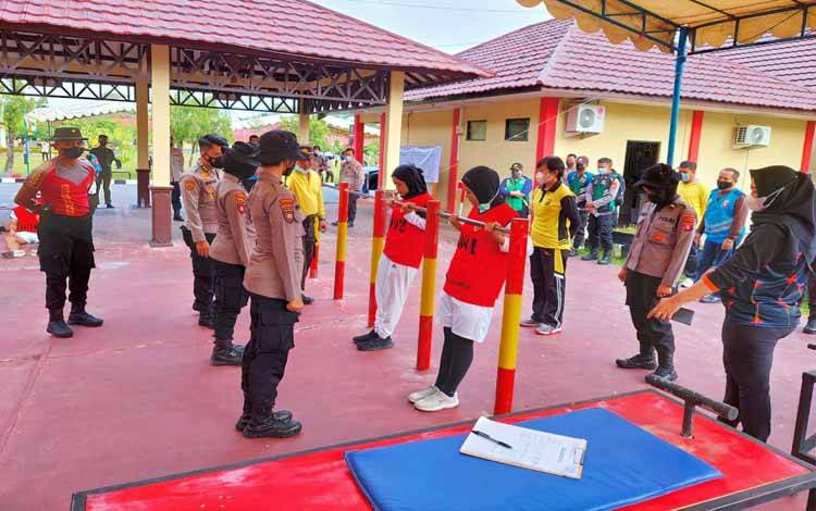 9 Calon Perwira Pertama Polri Polda Kalteng Tes Kesamaptaan Jasmani
