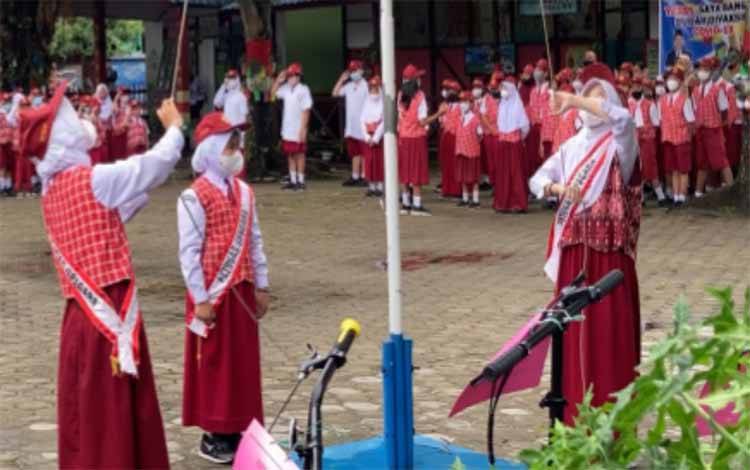 Disdik Kapuas Terus Galakan Pembiasaan Program Siswa Asuh Sebaya