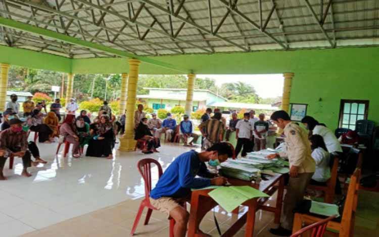 Kantor Pertanahan Pulang Pisau Bagikan Sertifikat Tanah di 8 Kecamatan