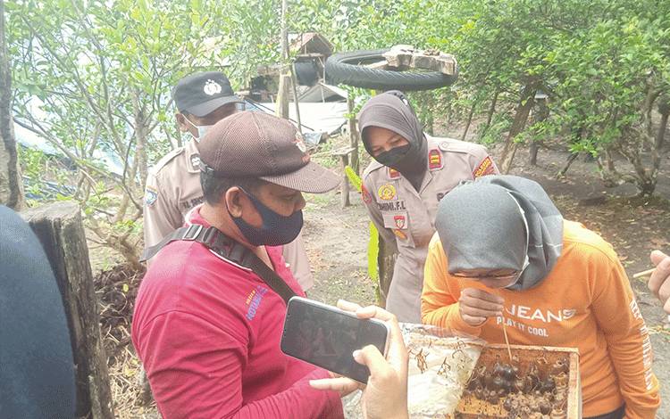Wakapolda Kalteng Sambangi Kelompok Tani Hutan di Kereng Bangkirai
