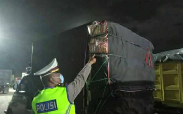 Satlantas Polres Kapuas Terus Sosialisasikan Penertiban Kendaraan ODOL