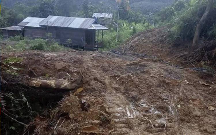 Akses Jalan Darat ke Takajung Tembus, Camat Sampaikan ini