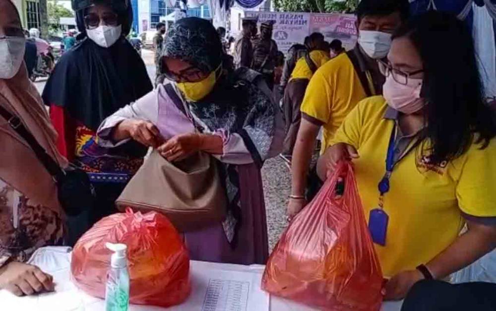Pemkab Kotim Gelar Operasi Pasar Murah Minyak Goreng