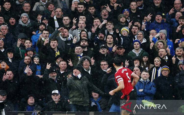 Polisi Tangkap Sembilan Orang Setelah Manchester United Kalahkan Leeds