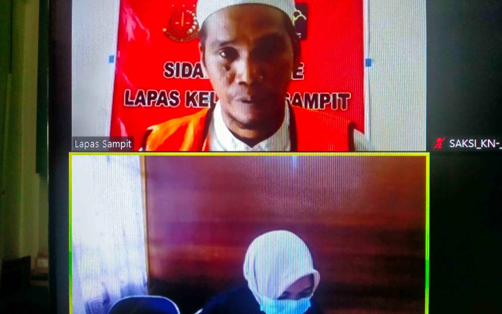 Pengangkut 1,1 Meter Kubik Kayu Dituntut 18 Bulan Penjara