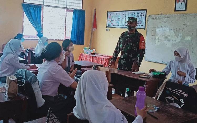 Kelurahan Zona Merah Bertambah, Sekolah Terapkan Belajar Online