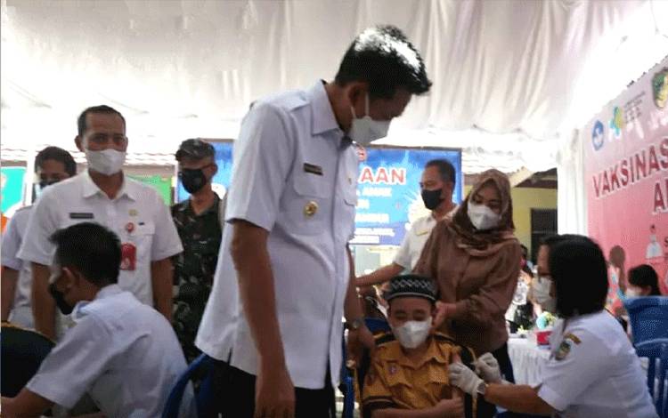Bupati Barito Utara Dukung Vaksinasi Merdeka Anak