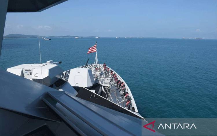 TNI AL Berangkatkan KRI RE Martadinata-331 Latgab di India