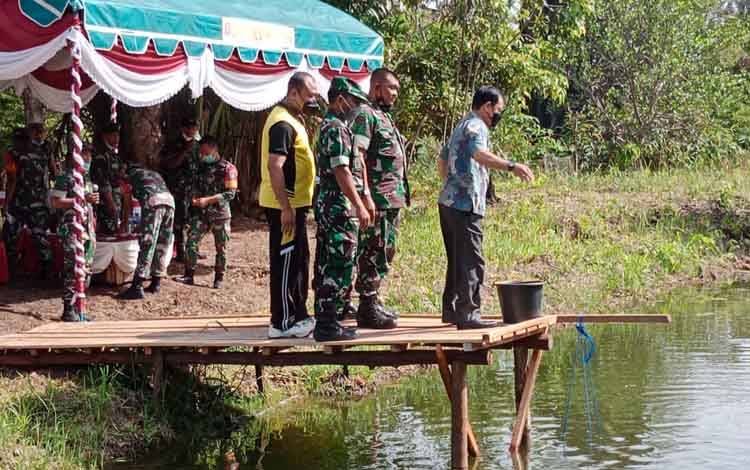 TNI Prakarsai Kampung Berkah di Kelurahan Kasongan Lama