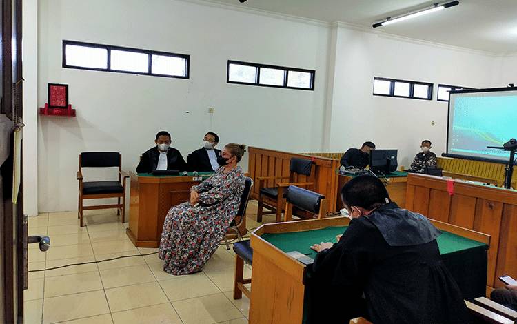 Hakim Menilai Anggota DPRD Gumas Mempersulit Persidangan tapi karena Masih Muda Diharapkan Nanti Begini...