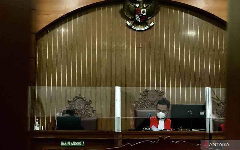 Pengacara Minta Hakim Bebaskan Polisi Terdakwa "Unlawful Killing"