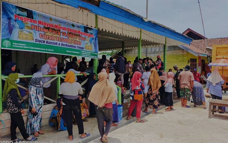 PT. CBU Semakin Gencarkan Jual Minyak Goreng hingga Pelosok
