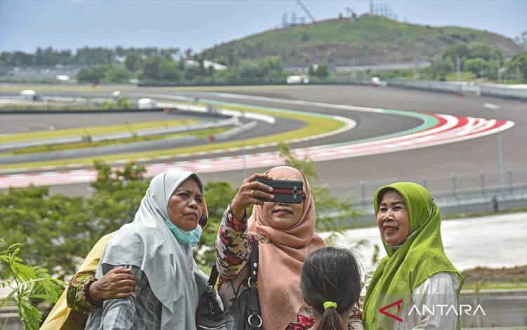 Presiden Putuskan Kurangi Penonton MotoGP Mandalika Jadi 60 Ribu