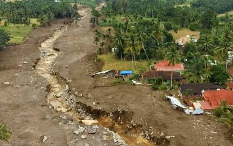 BNPB: Korban Meninggal Akibat Gempa Sumbar Jadi 11 Orang