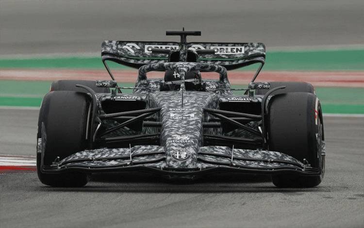 Zhou Tak Ingin Menjadi Sekedar Pelengkap di Grid F1