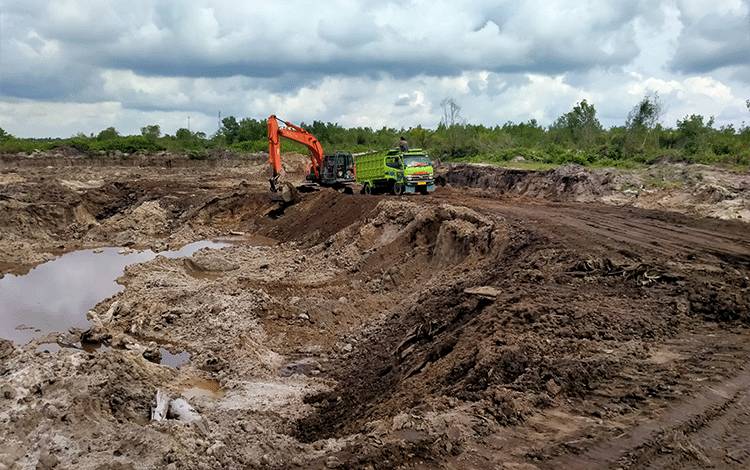 Sempat Dihentikan, Galian C Beraktivitas Lagi