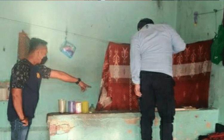 Petugas Rutan Kuala Kapuas Razia Kamar Hunian