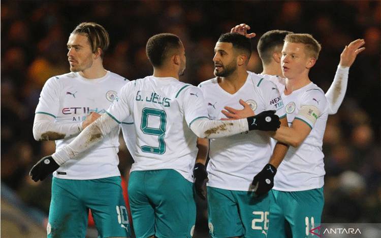 Manchester City Tekuk Peterborough United 2-0