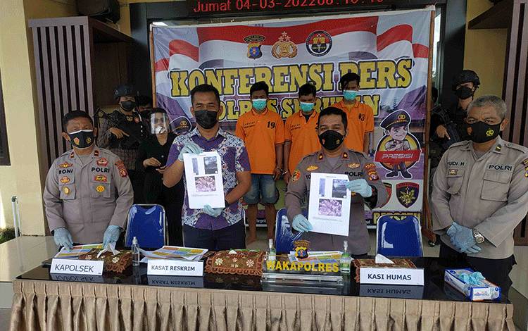 Lakukan Aksi Pencurian Buah Sawit, Tiga Pemuda di Seruyan Tengah Diamankan