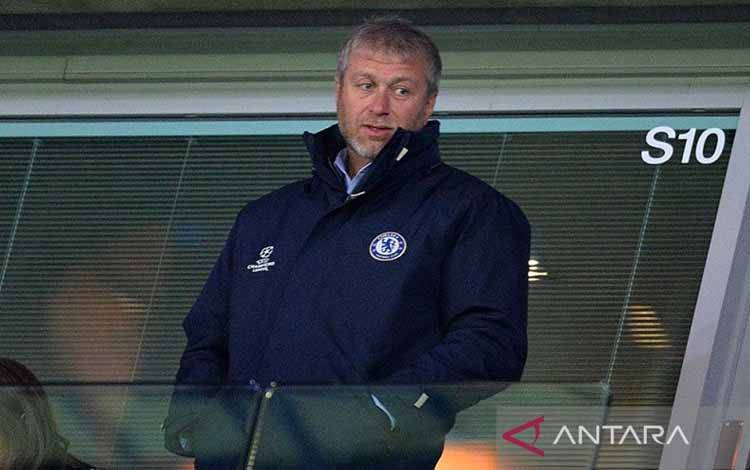 Tuchel Kecam Penggemar Chelsea yang Ejek Abramovich