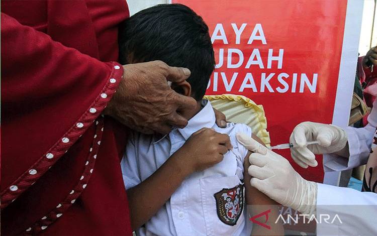 192 Juta Lebih Penduduk Indonesia Sudah Dapat Suntikan Vaksin COVID-19