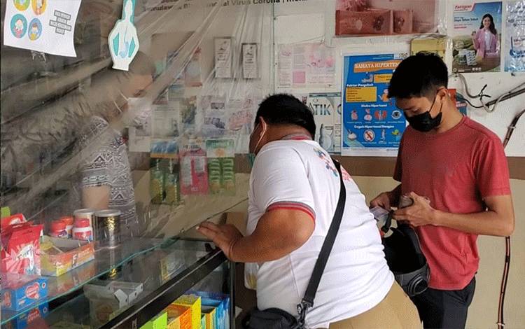 Sejumlah Obat Batuk dan Pilek Mulai Kosong di Sampit