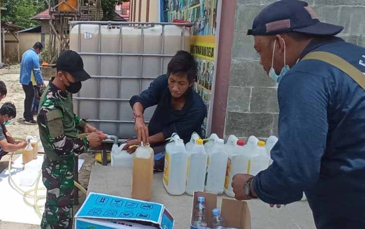Tim PT SSMS Group CBI Semakin Masif Gelar Operasi Pasar Guna Atasi Kelangkaan Minyak Goreng