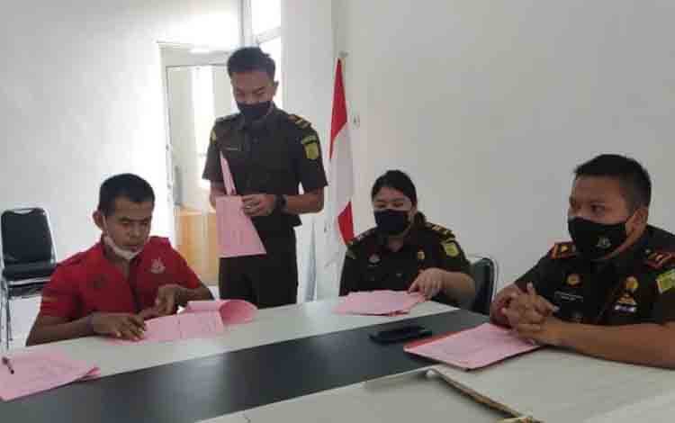 Kejati Kalteng Hentikan Penuntutan Perkara Pencurian Emas