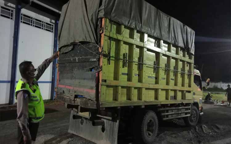Tekan Angka Kecelakaan, Satlantas Polres Kapuas Razia Truk ODOL