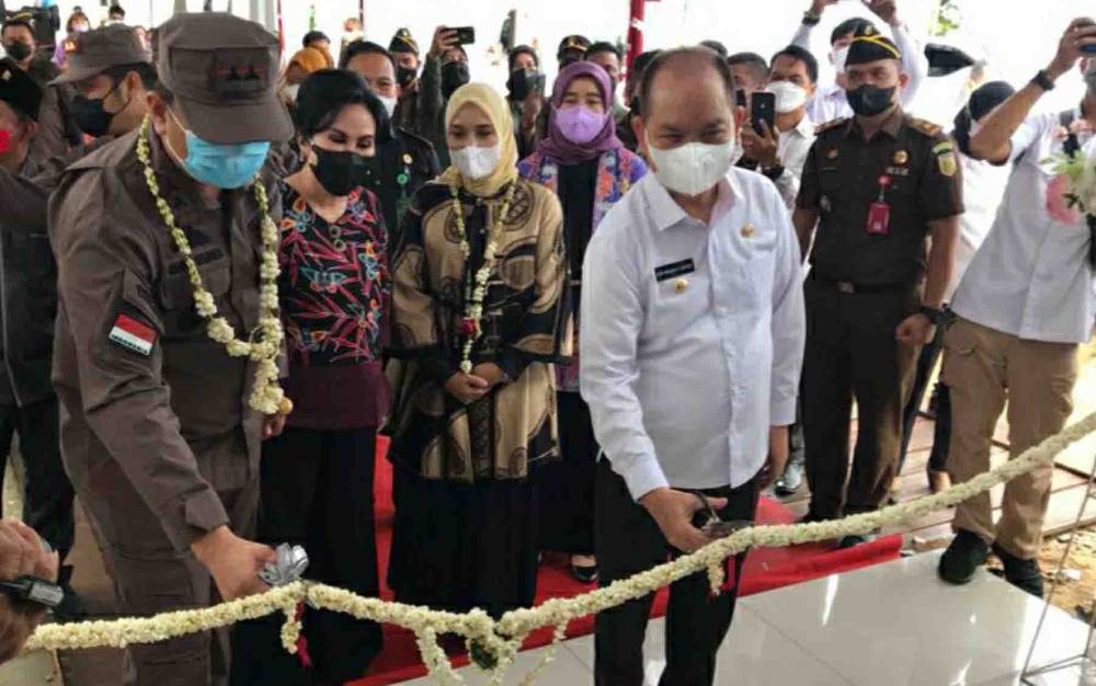 Kajati Kalteng Resmikan Kantor Baru Kejari Kapuas